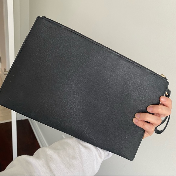 Michael Kors Envelope Clutch - Picture 3 of 5